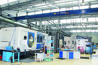 康明斯發(fā)動(dòng)機(jī)車間工具柜、工作臺(tái)使用確實(shí)規(guī)范