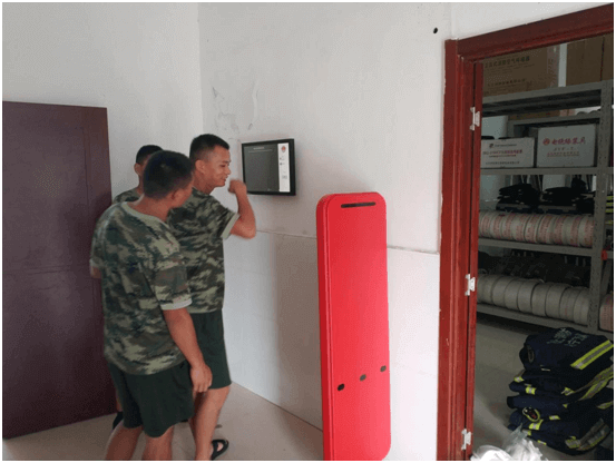 濟(jì)南某隊(duì)為提高備品管理升級，使用浦豐科技智能柜、智能工具柜